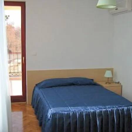 מלון דירות Sea Park Homes Neshkov