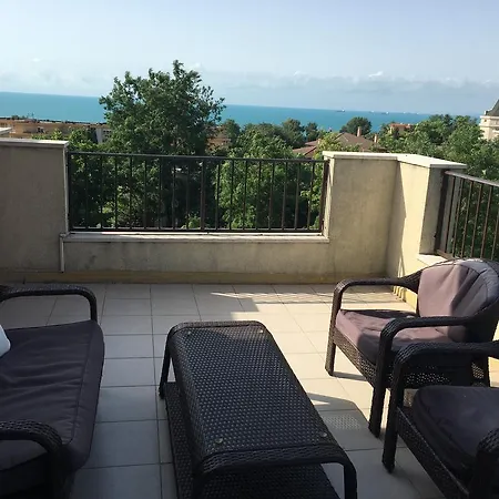 Sea Park Homes Neshkov Aparthotel Warna