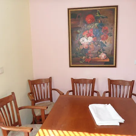 Sea Park Homes Neshkov מלון דירות וארנה