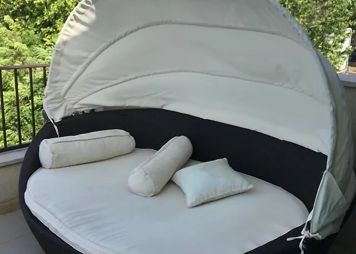 Sea Park Homes Neshkov Apartmanhotel Várna