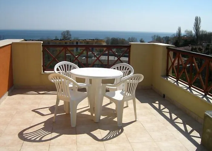 Sea Park Homes Neshkov Apartmanhotel Várna