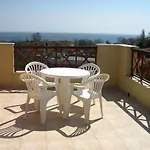 Sea Park Homes Neshkov Apart Otel Varna