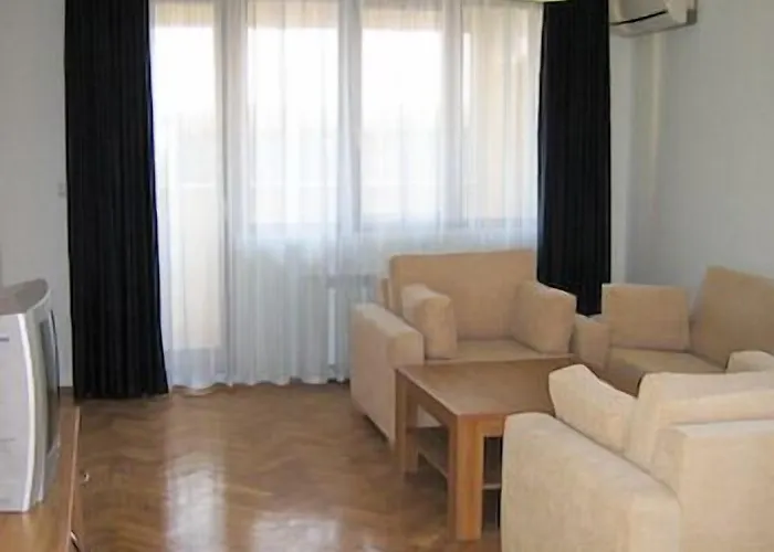 Sea Park Homes Neshkov